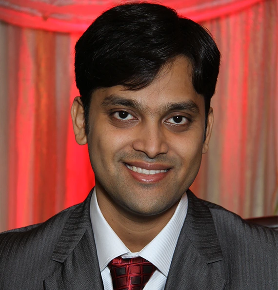About Dr Susheel
